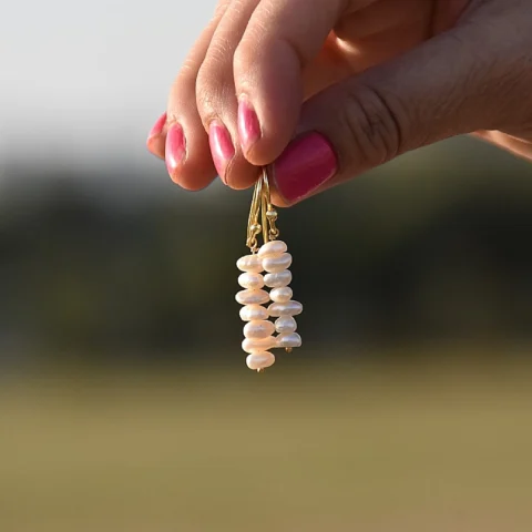 Delicate Pearl Dangle Earrings